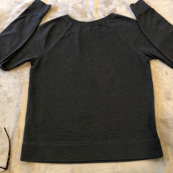 Old Navy Women’s Fleece/Sweatshirt - Picture 5 of 6